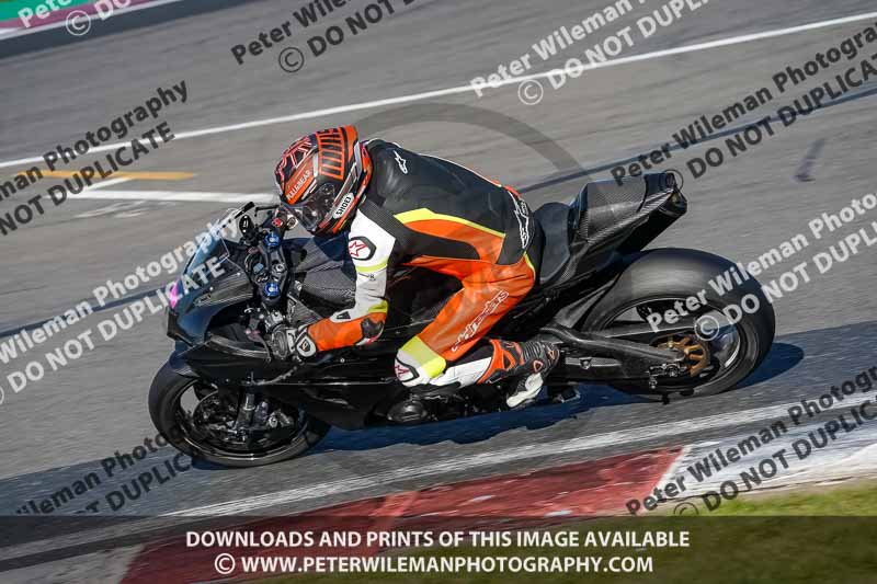 donington no limits trackday;donington park photographs;donington trackday photographs;no limits trackdays;peter wileman photography;trackday digital images;trackday photos